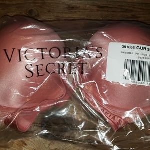 BRA. VICTORIA'S SECRET. 36A. PUSH UP.